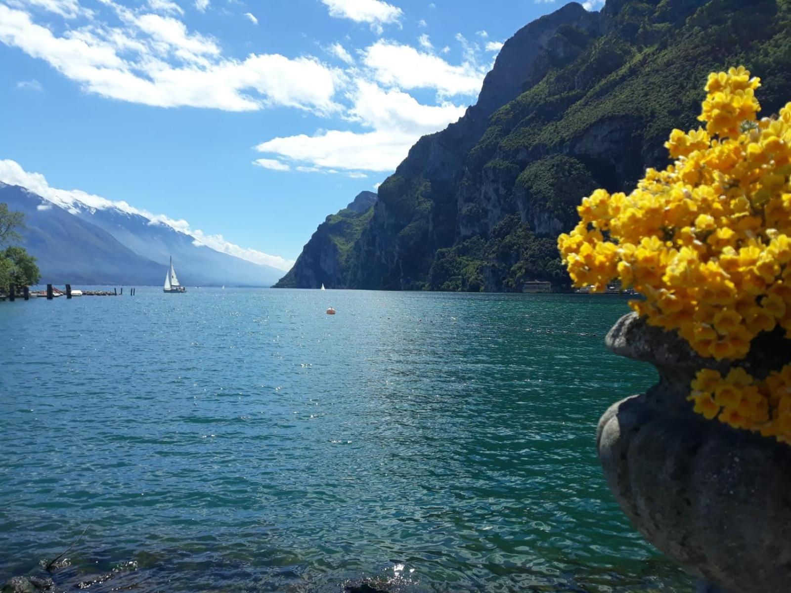 Athos Hotel Riva del Garda Exterior foto